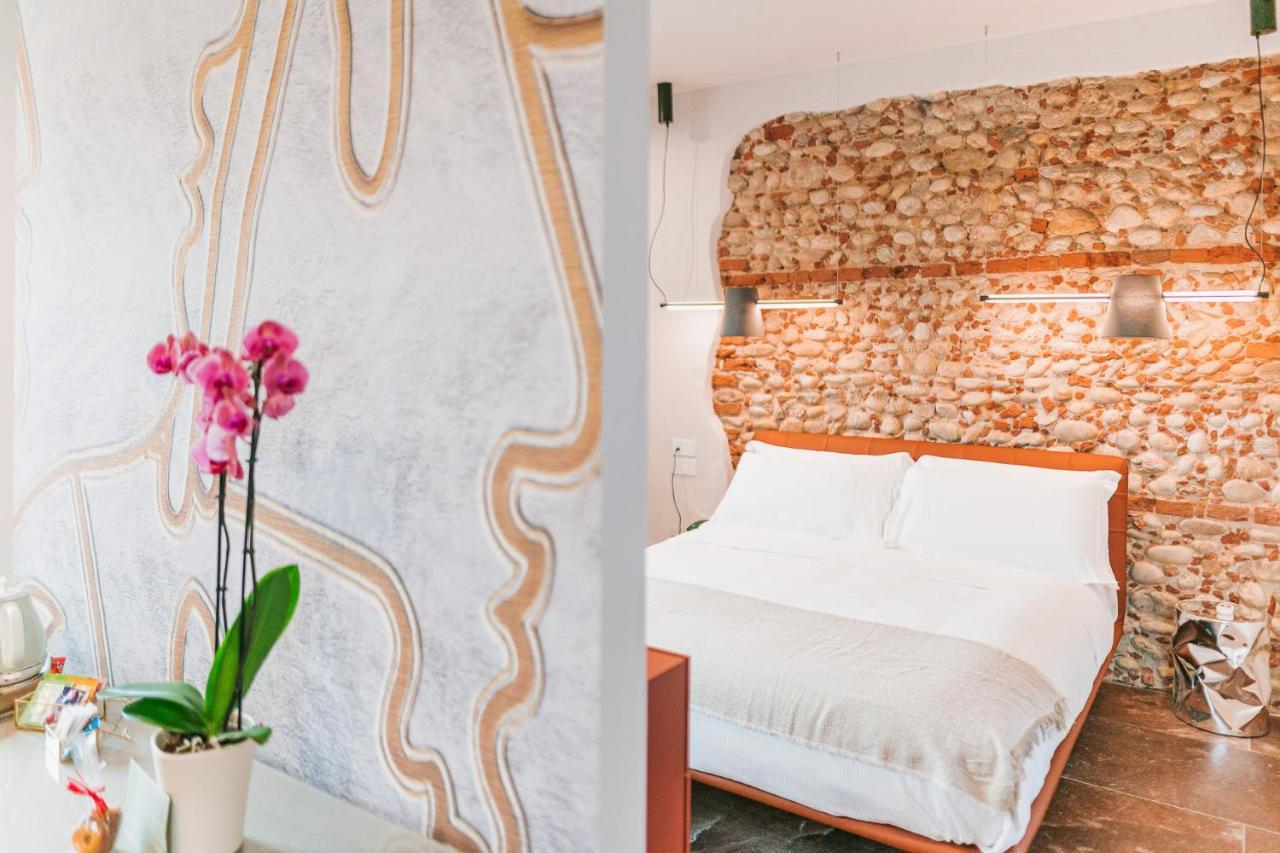 La Tenuta Di Santo Stefano Agri Resort & Spa 弗萨诺 外观 照片