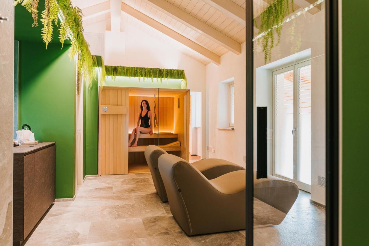 La Tenuta Di Santo Stefano Agri Resort & Spa 弗萨诺 外观 照片