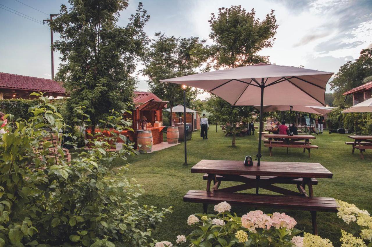 La Tenuta Di Santo Stefano Agri Resort & Spa 弗萨诺 外观 照片